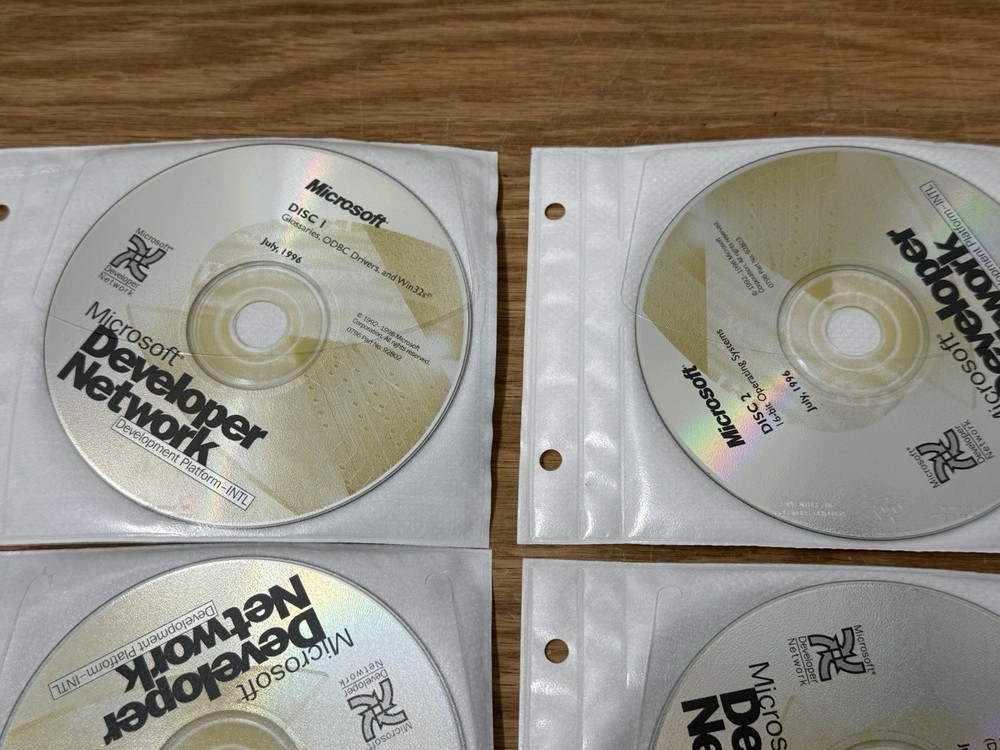 Microsoft Developer Network Office Test Platform INTL July 1996 15 Discs