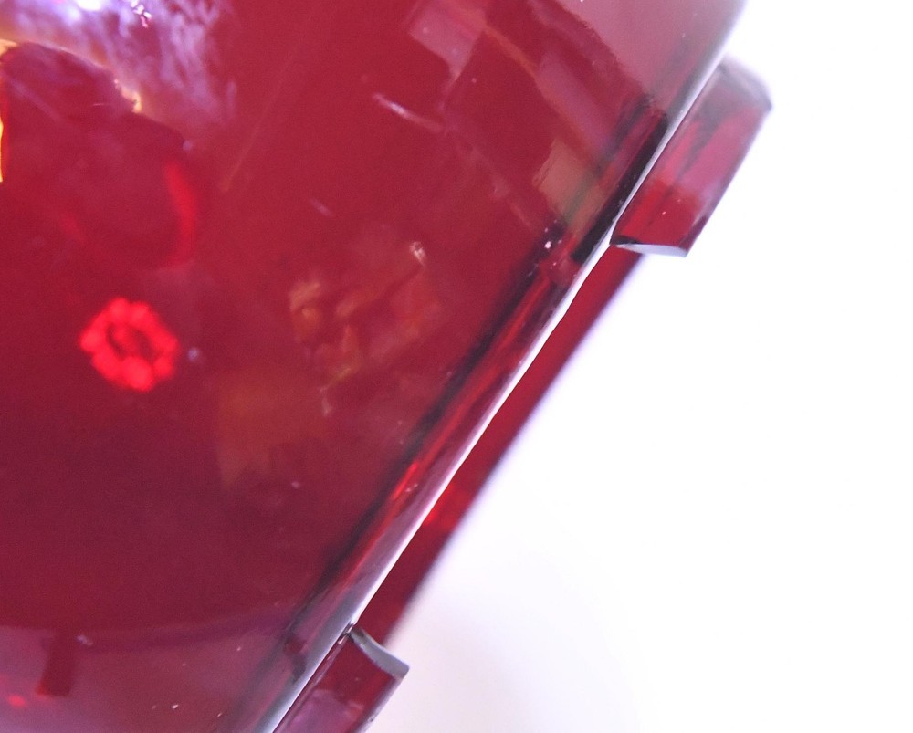 VINTAGE RUBY RED REPLACEMENT LANTERN GLOBE LENS UNMARKED SOME DAMAGE