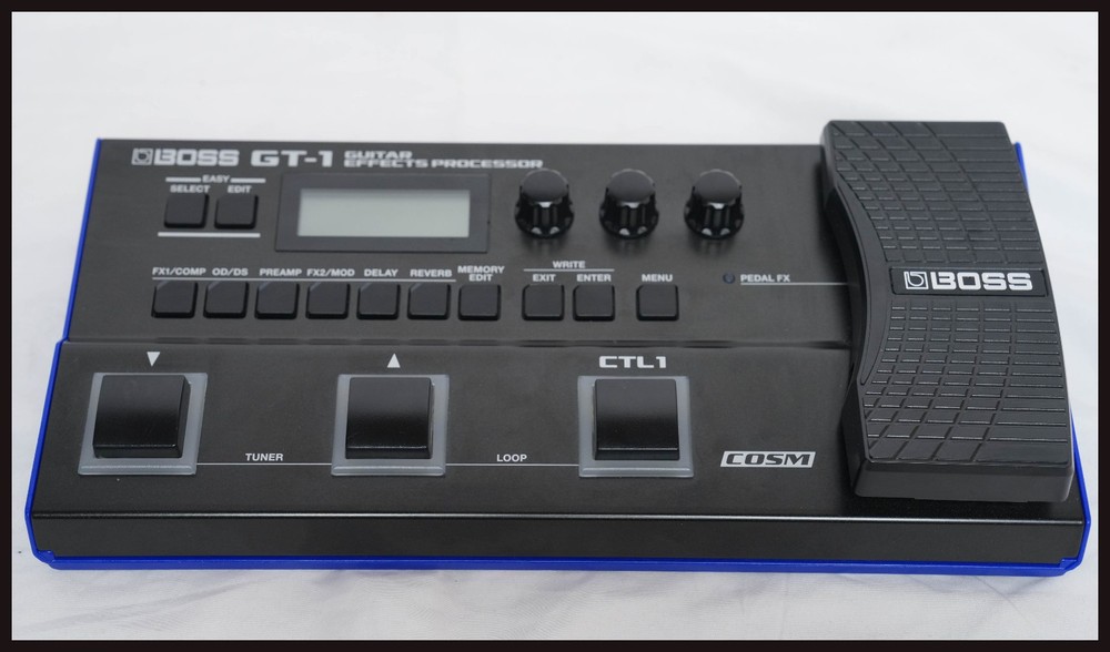 BOSS GT-1 Guitar EFFECTS PROCESSOR/MULTI-EFFECTOR