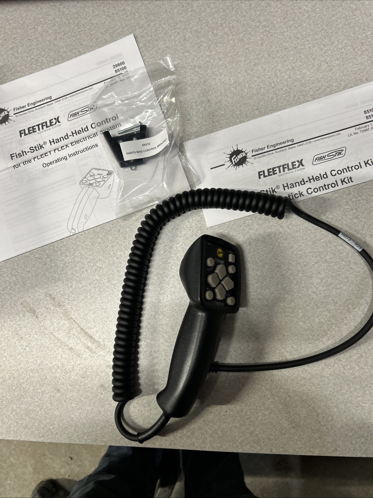 FISHER ENGINEERING CONTROL. FISHER V PLOW HANDHELD FE CONTROLLER 85100