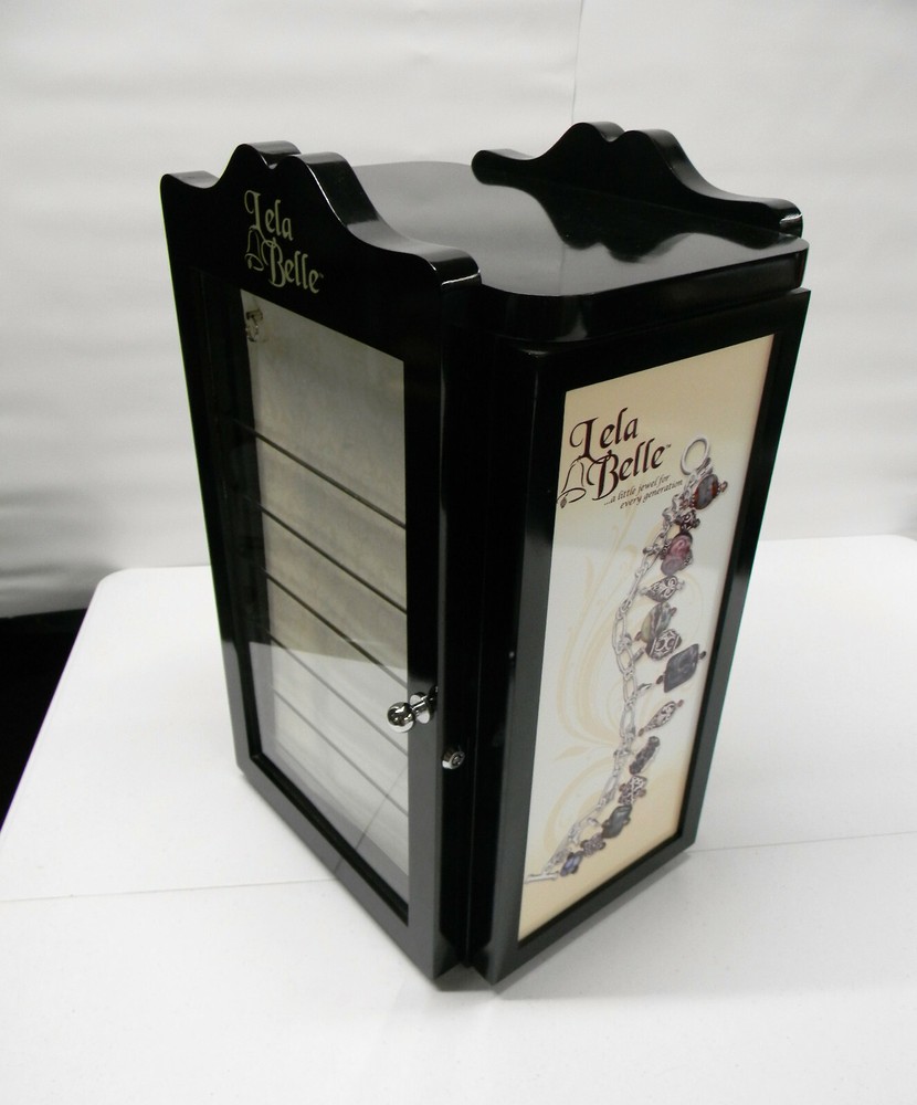Lela Belle Custom Retail Display