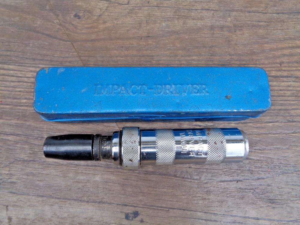 Manual Hand Impact Driver Set w/ Storage Case & Bits