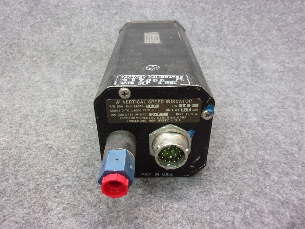 Intercontinental Dynamics VSI Vertical Speed Indicator P/N 550-34670-102