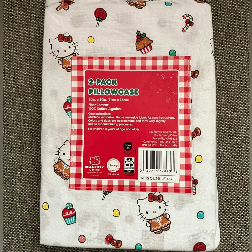Hello Kitty Gingerbread Christmas 2-Pack Pillowcases