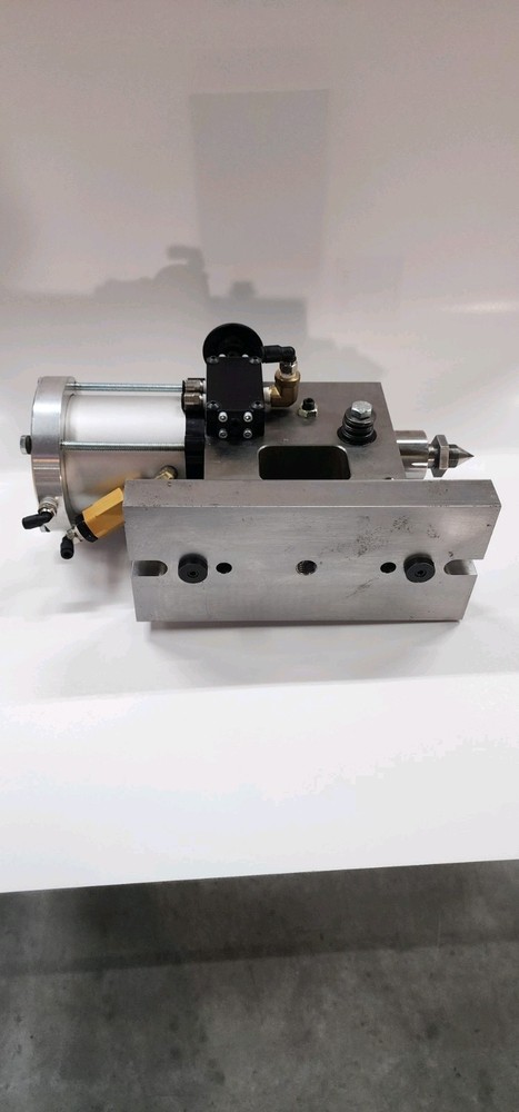 Pneumatic Tailstock Fadal