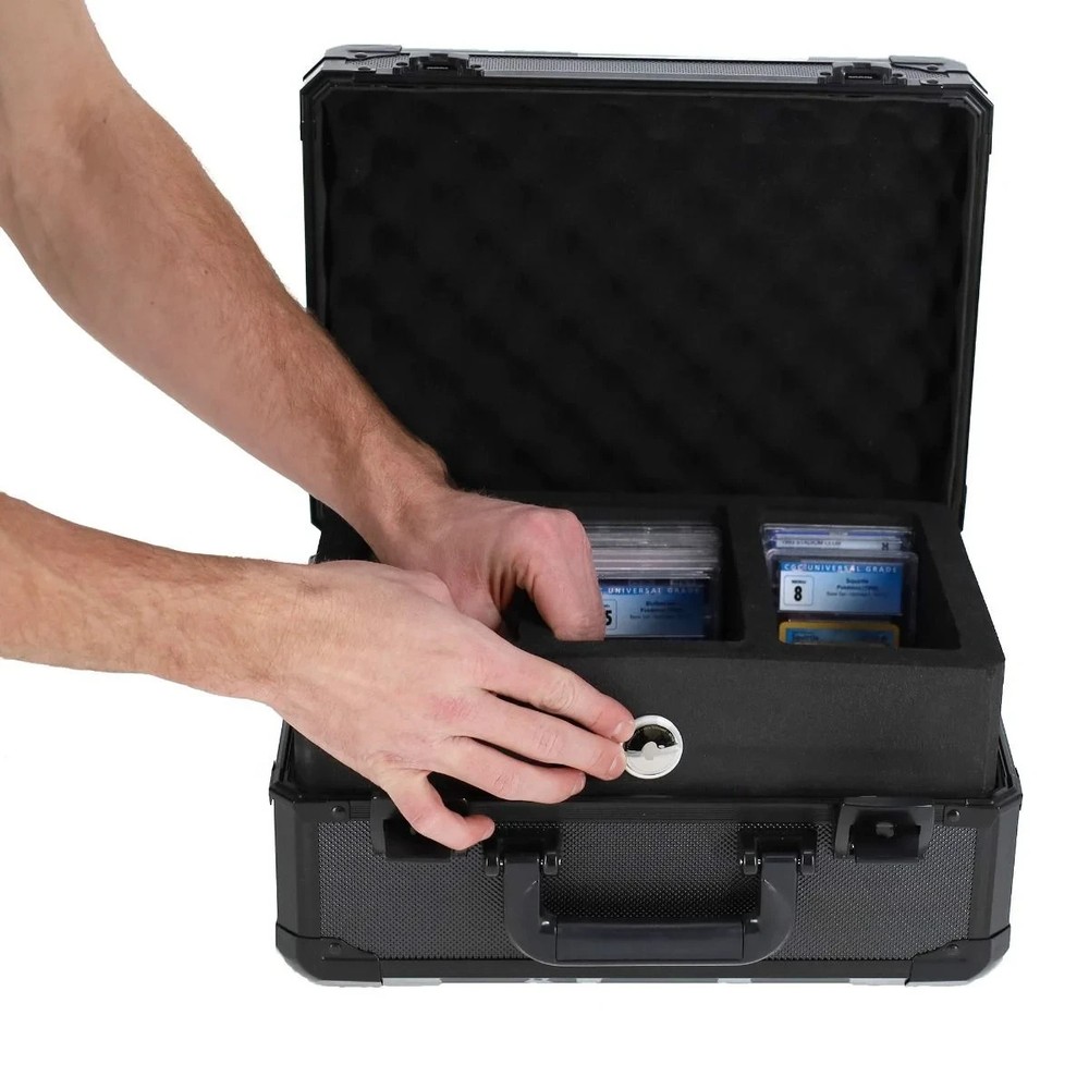 BCW ~ 3-Row Graded Card Latching Case ~ Black