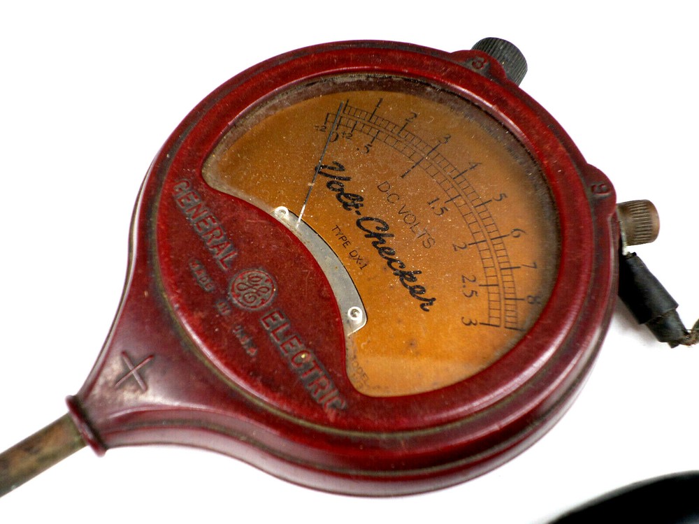 GE Volt Checker Type DX-1 (9V RANGE NOT WORKING) RARE Voltmeter Dk Red Bakelite