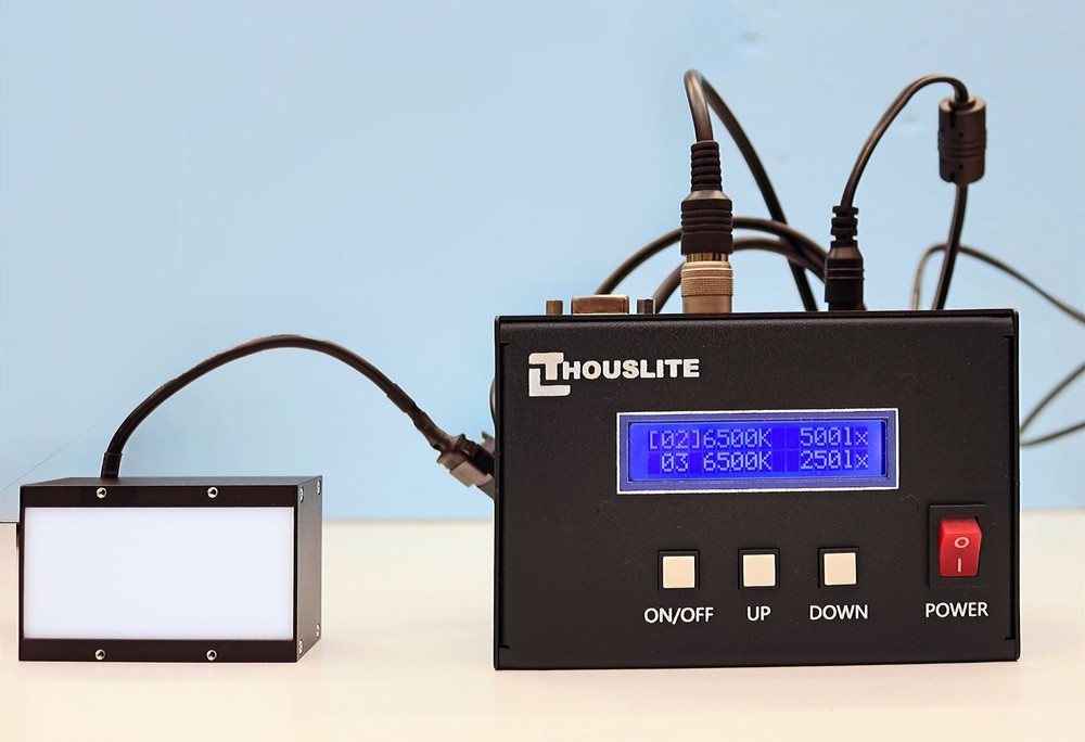 Thouslite Multi-channel LED Calibration Source 7335MS