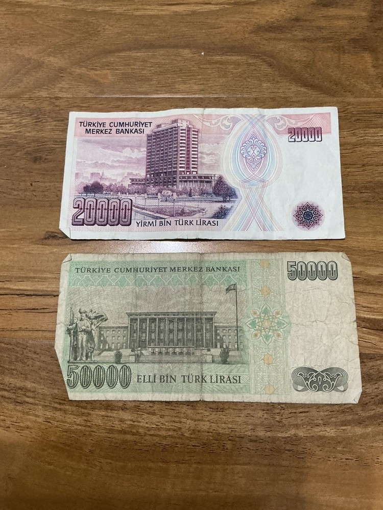2 x Turkish Lira Notes, 20,000 & 50,000