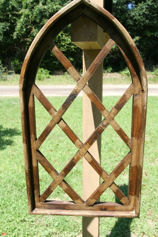 Cathedral Arch Wood Window Wall Display Decor, Large - Lattice