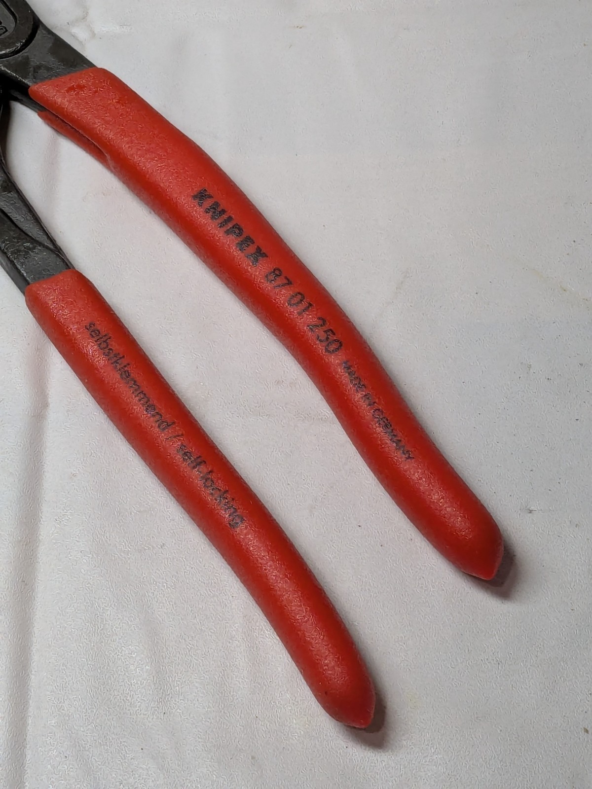 Knipex Tongue & Groove Plier: 1-1/4" Cutting Capacity, Standard Jaw 87 01 250
