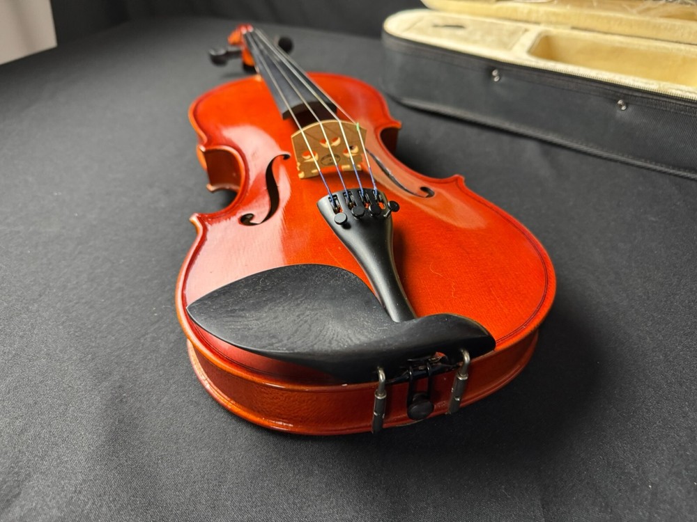 Maple Leaf MLS110VN 4/4 Student Violin Outfit