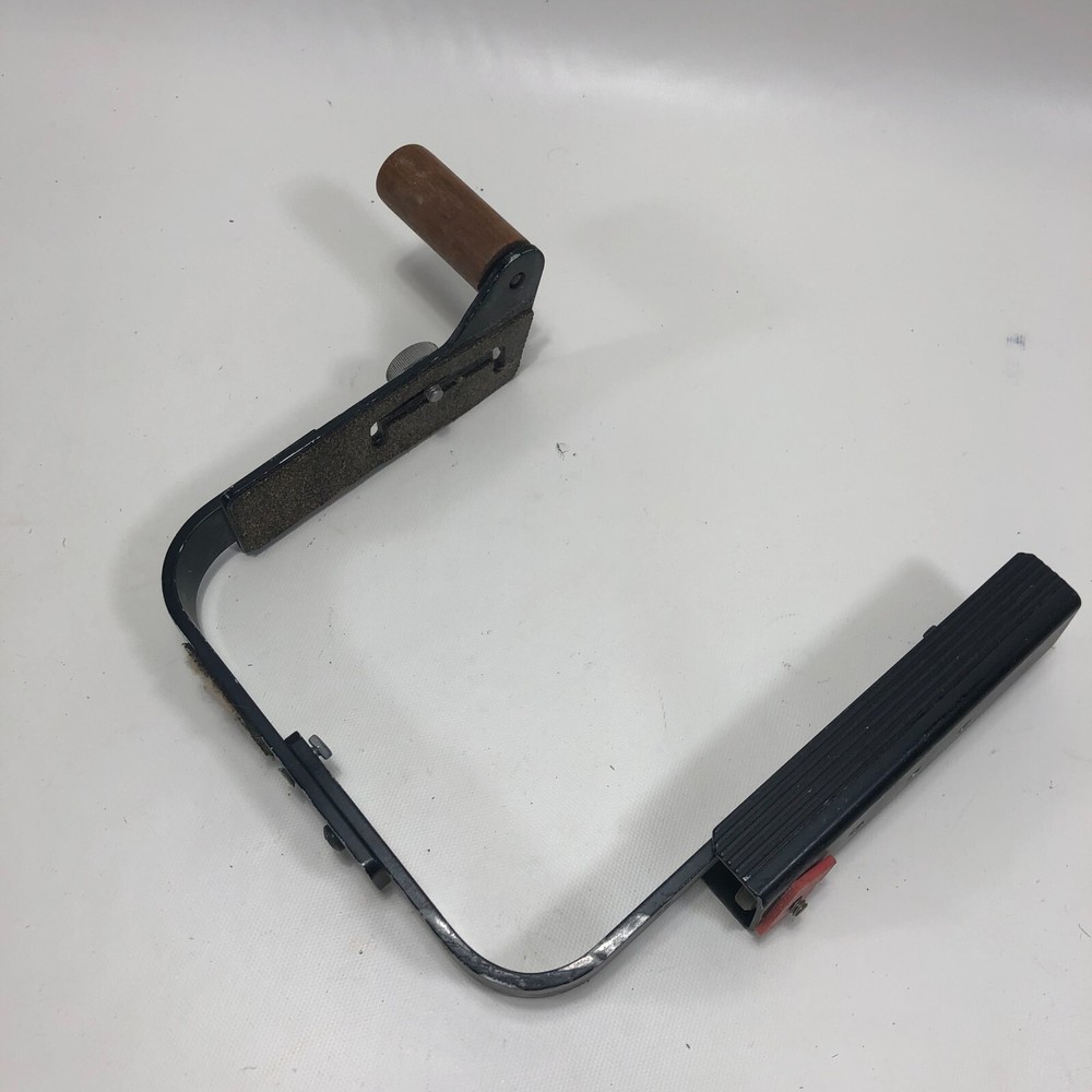 Stroboframe Camera Flash Bracket