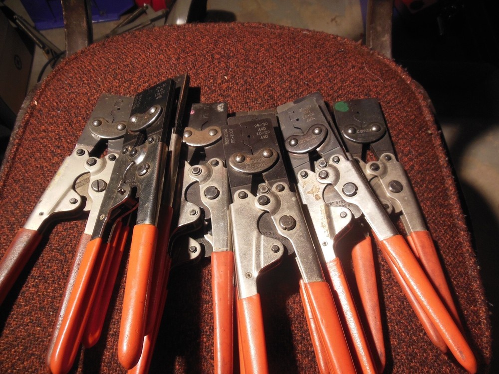 Methode HC-1001 hand crimper
