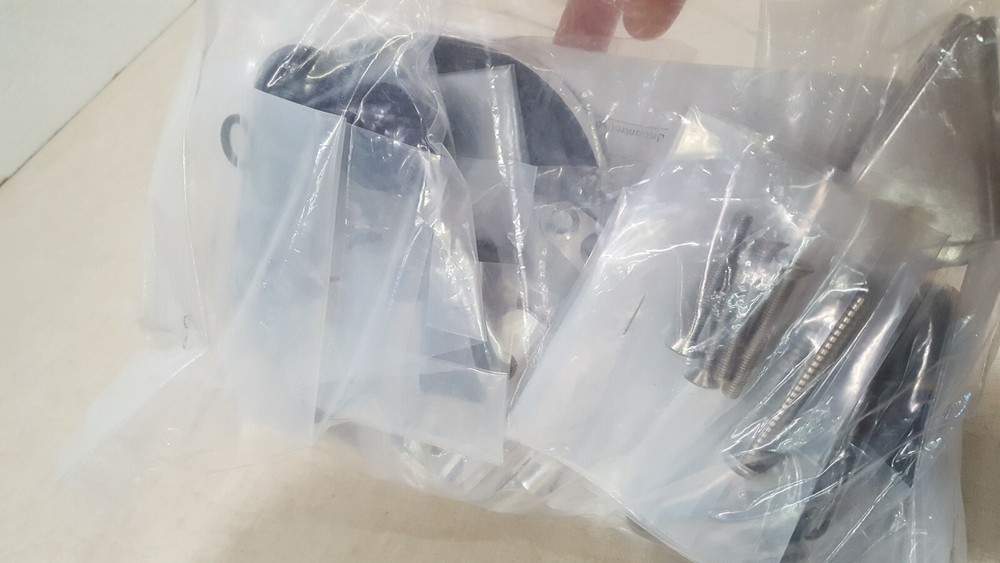 TaylorMade Systems Robalo 272 Tower Hardware - 2019