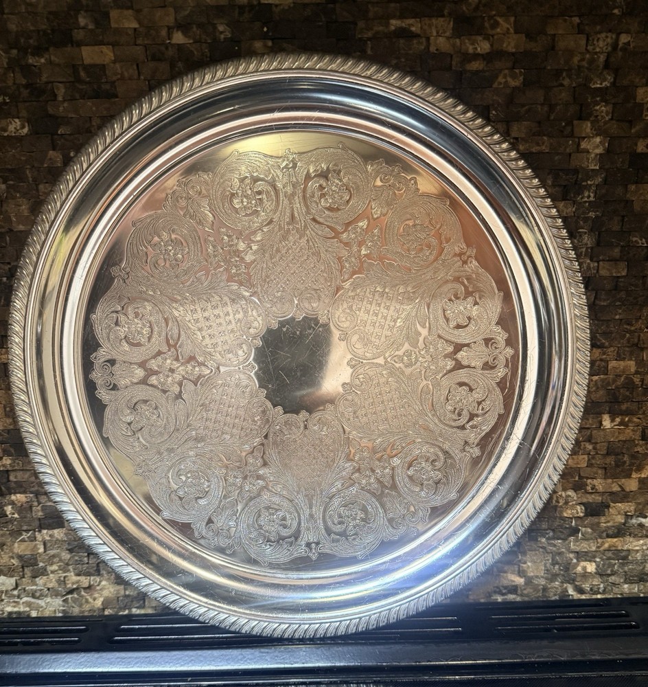 Vintage Traditional Ware 7822 Silverplate Round Serving Tray 16” Ornate