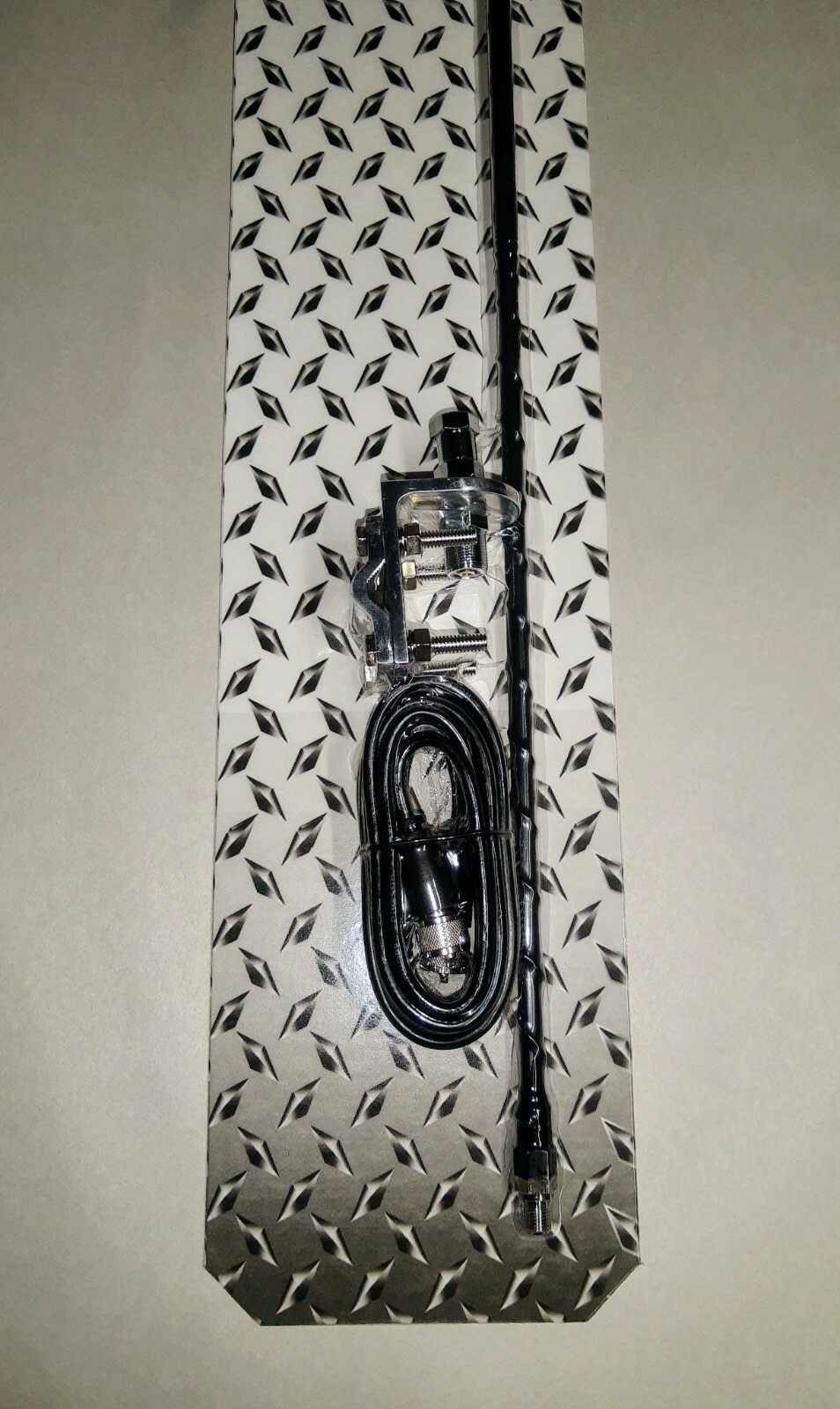 Shark Antenna SINGLE 2 ft Black CB Radio Antenna kit w mount + coax 1000w