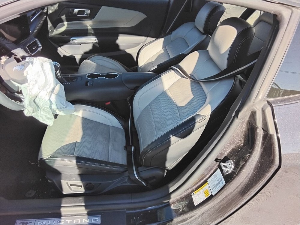 MUSTANG 2024 Camera/Projector 131057