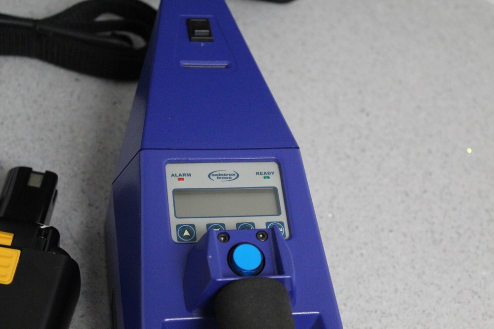 Scintrex Trace E3500 Hand Held Explosives Detector Bundle Nice Condition