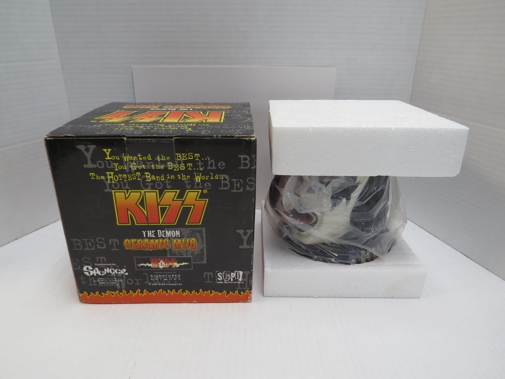 KISS GENE SIMMONS CERAMIC MUG - THE DEMON