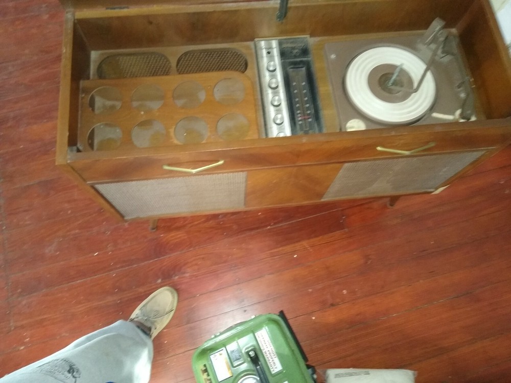 Delmonico stereo vintage