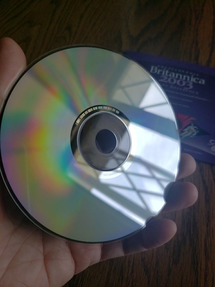 Encyclopaedia Britannica 2003 Ready Refererence CD-ROM PC/Mac Windows 95/98/XP