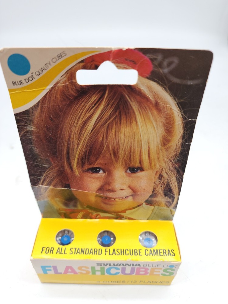 Vintage Sylvania Blue Dot Flash Cubes 3 Pack