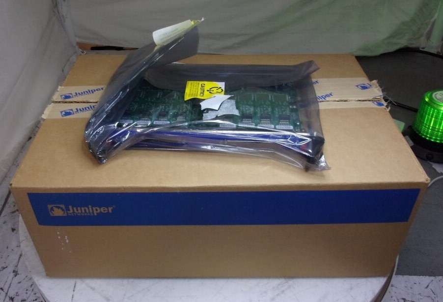 Juniper CTP2000-IM-8P-T1 T1/E1 Interface Module SEE NOTES