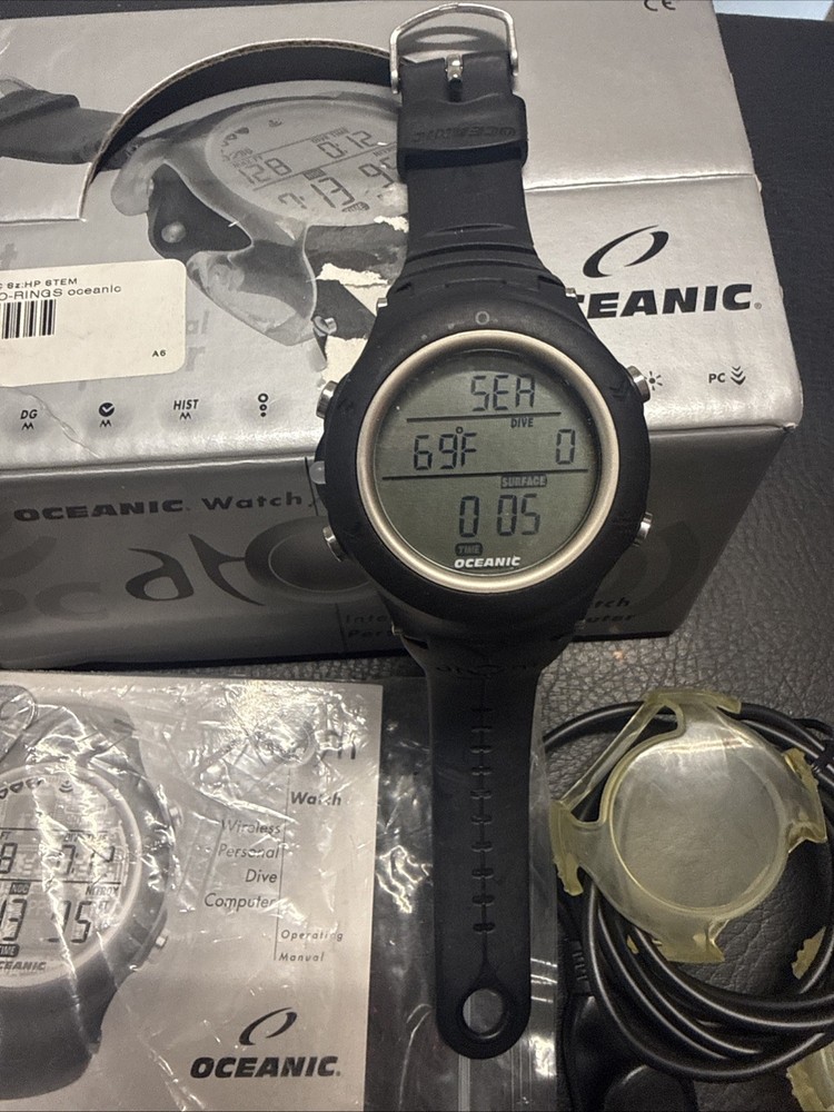 Oceanic Atom Air Integrated Dive Watch With Box A1