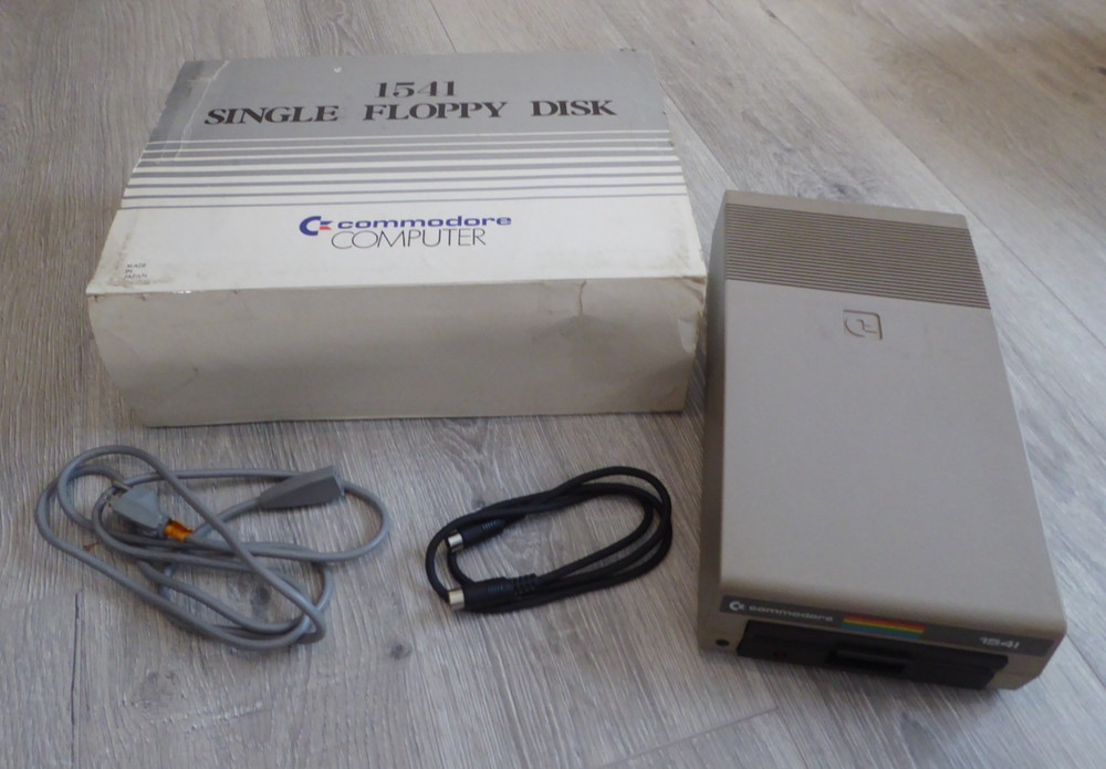 Commodore 64 Single Floppy disk 1541 used