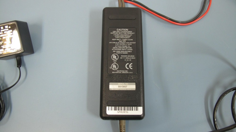 TEKTRONIX P5200 High Voltage Differential Probe