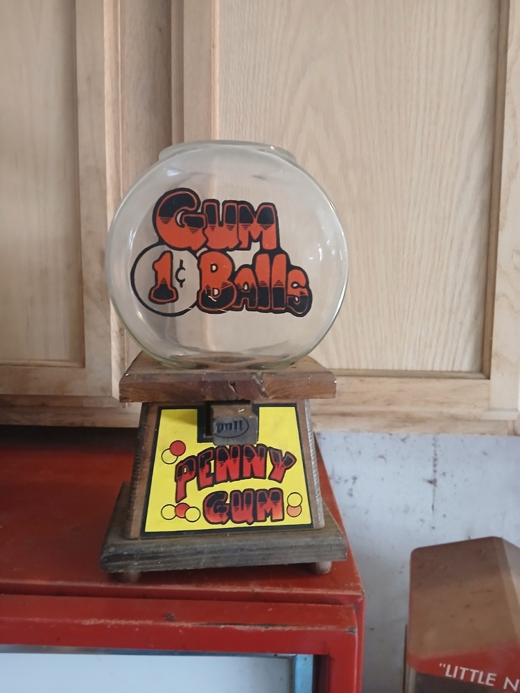 Penny Gum 1c Gumball Machine