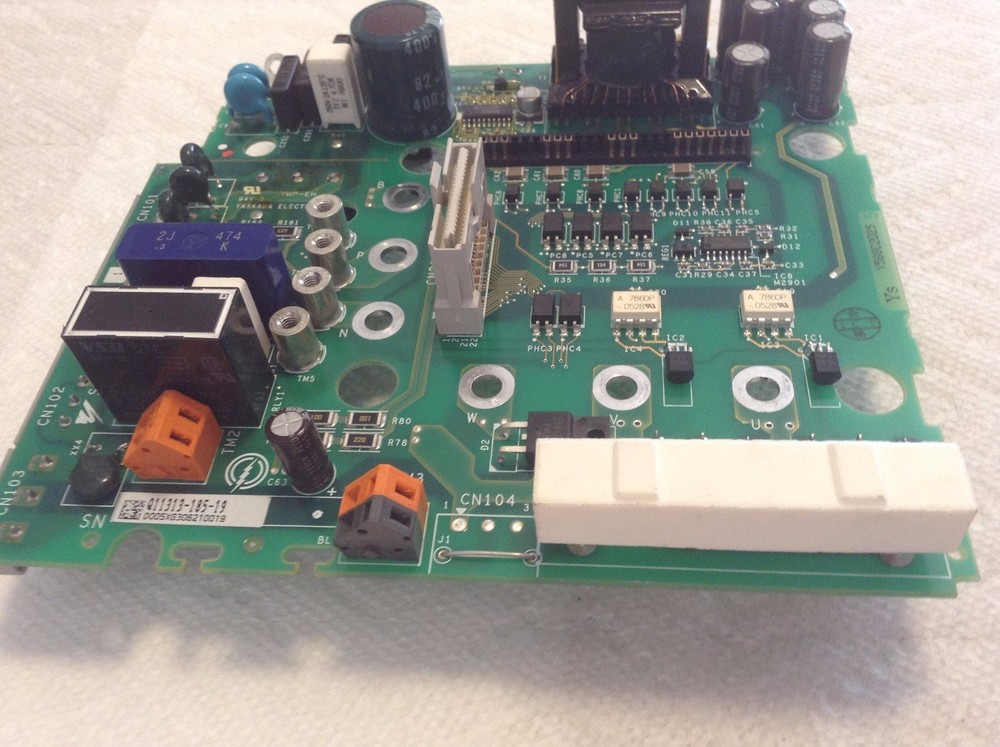 Yaskawa SDGH-CB15AB Board DF0200124-BO
