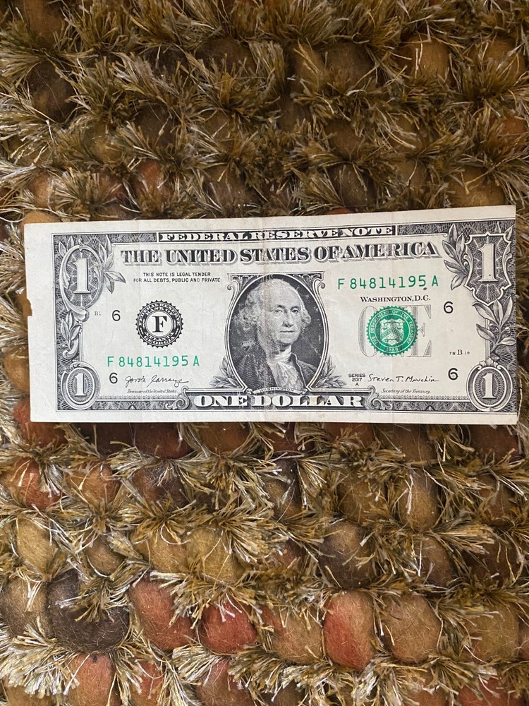 BEP Error Miscut Dollar Bill