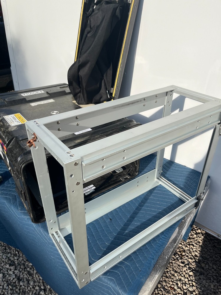 Rackmount 05U x24 General Dynamics Slide Out Composite Rack ShockMount Hard Case