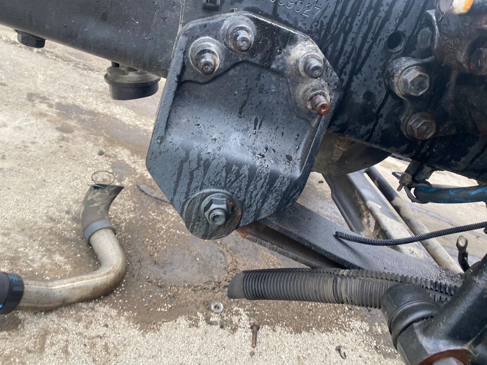 Front Leaf & Springs N/A Used P-13413