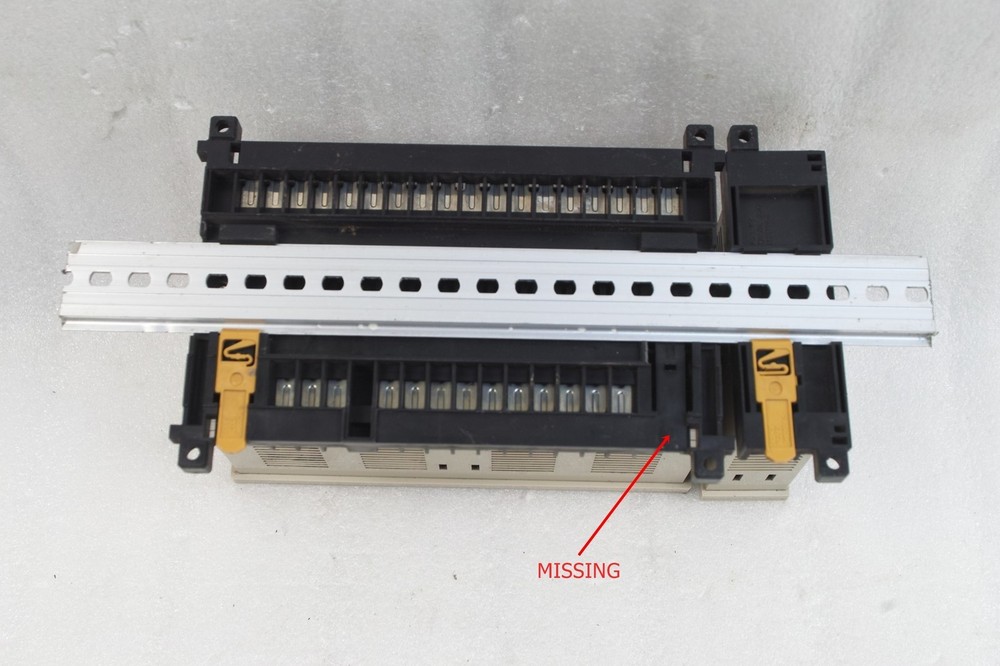 OMRON PROGRAMMABLE CONTROLLER SYSMAC S6 3G2S6-CPU21 3G2A3-OC221 FREE SHIP