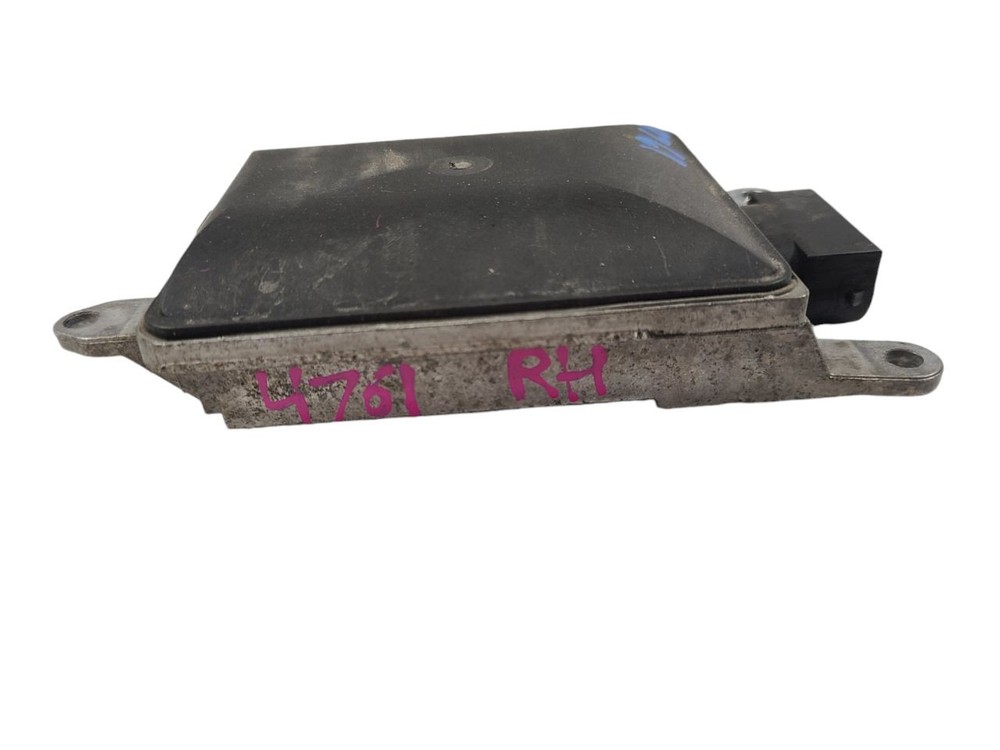 Used Blind Spot Detection System Warning Control Module fits: 2014 Audi SQ5 Driv