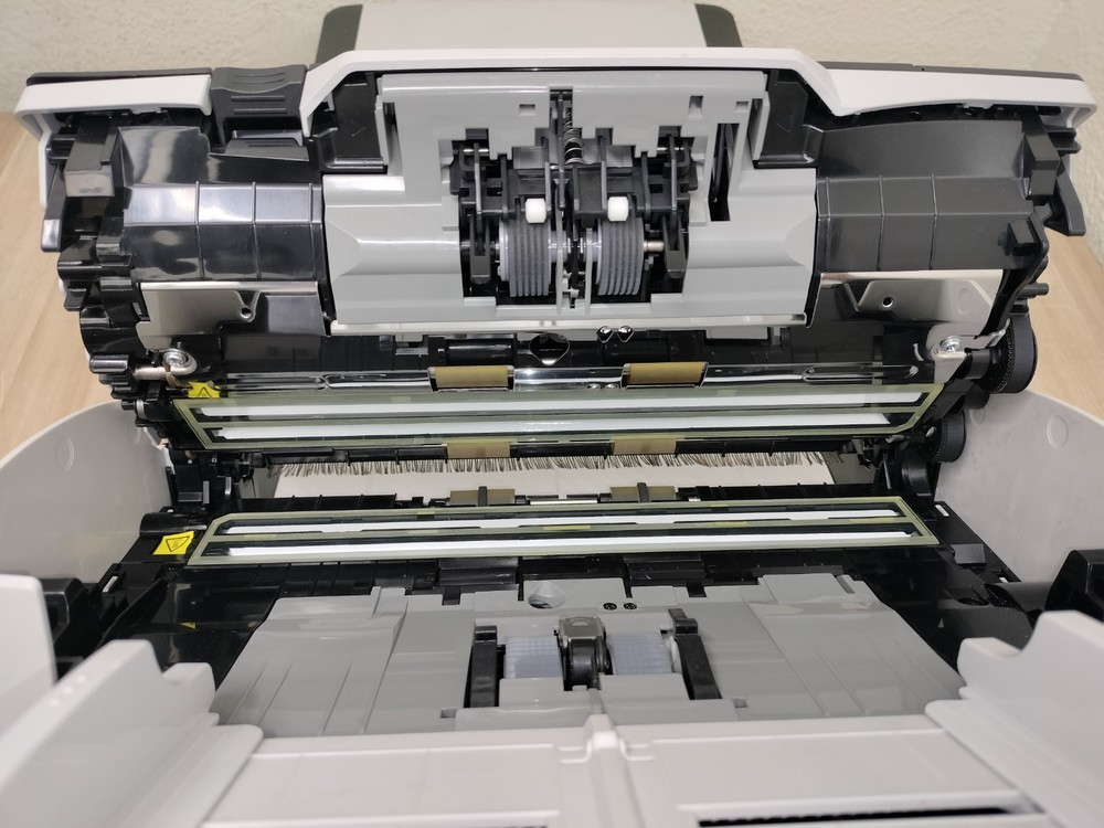 Fujitsu fi-7260 Color Duplex Document Flatbed Sheetfed Scanner