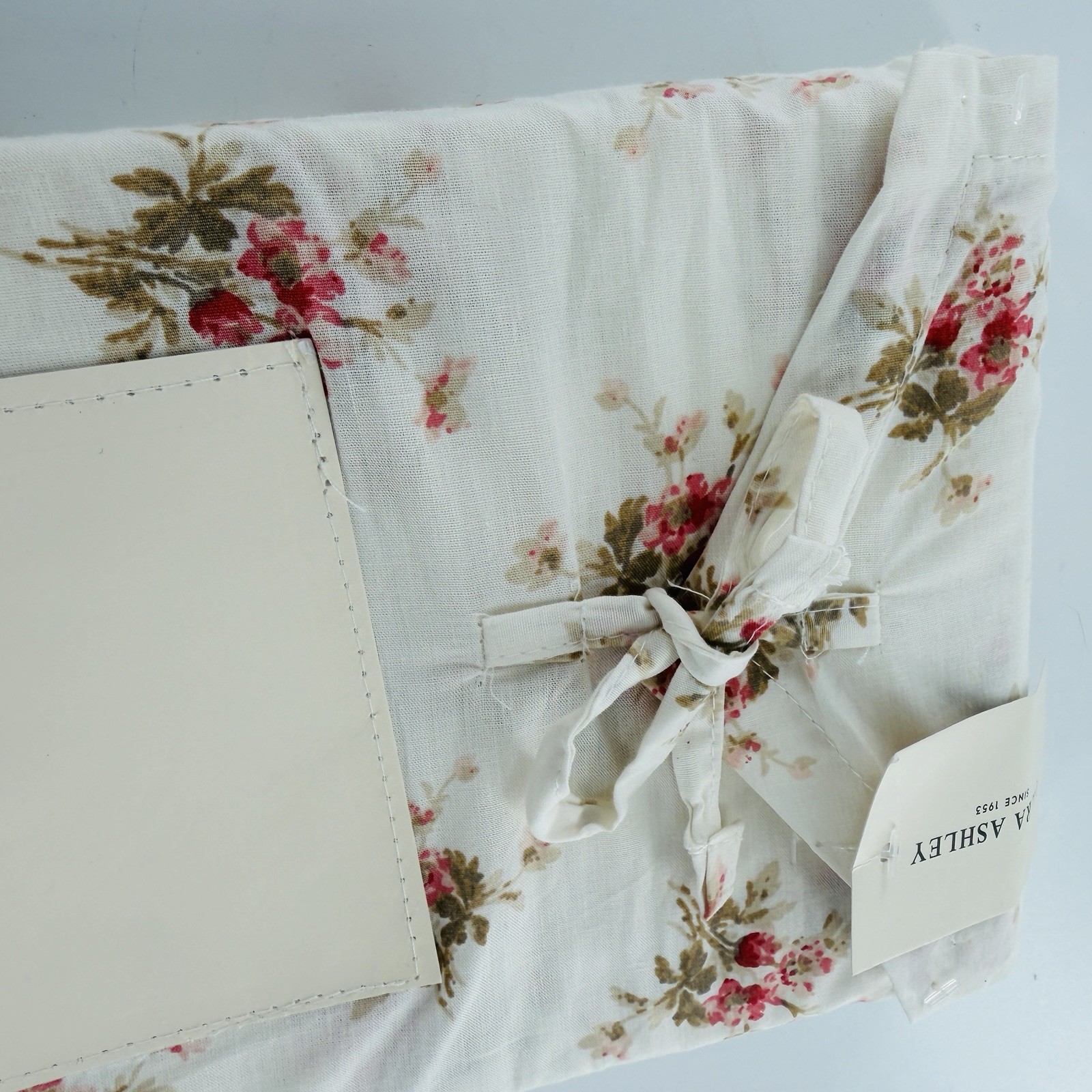 Laura Ashley Dorrie Pink Standard Cotton Percale Pillowcase Floral Cottage Set 2