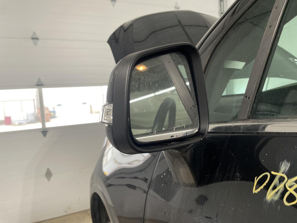 Used Blind Spot Detection System Warning Control Module fits: 2015 Buick Encore