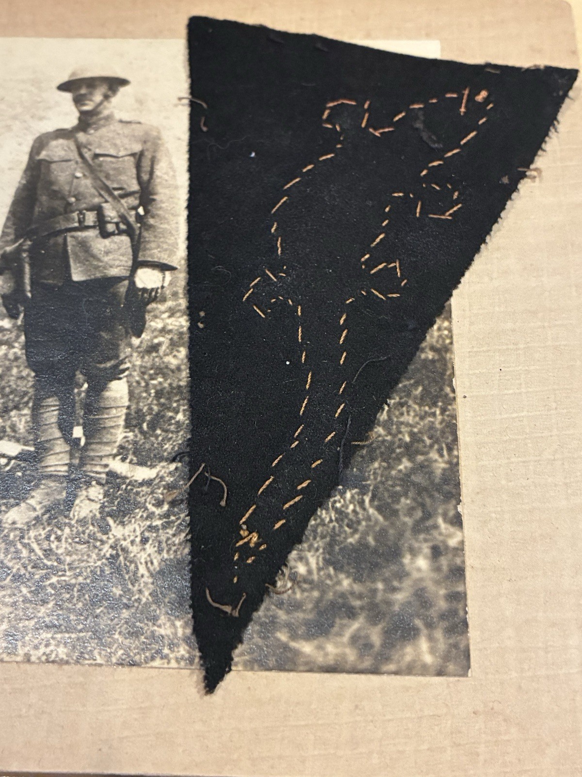 RARE WW1 US ARMY AEF 40th ENGINEERS (CAMOUFLAGE) UNIT,PATCH AND SET COLLAR DISC