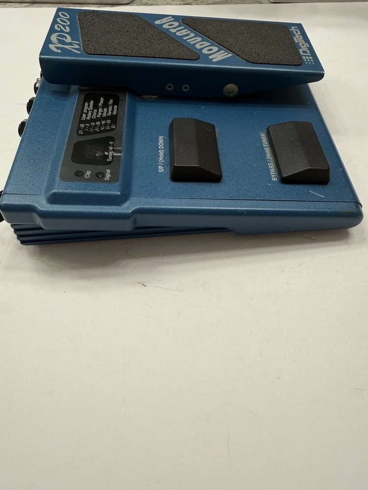 Digitech XP200 Modulator Modulation Vintage Guitar Effect Processor Pedal + PSU