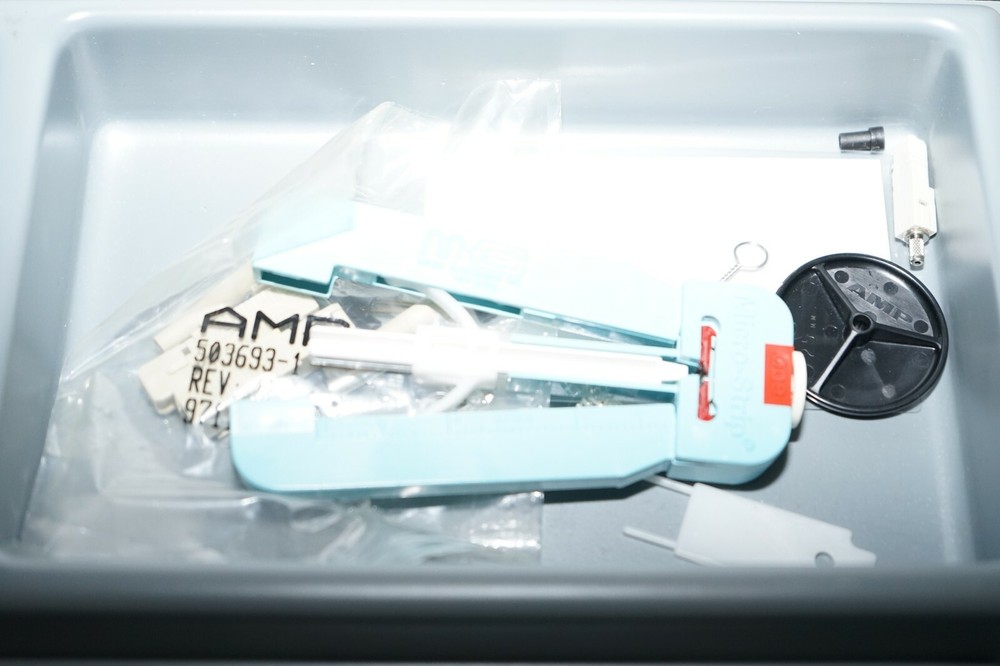 ^ AMP 503125-1 Lightcrimp XTC Termination Kit #A20