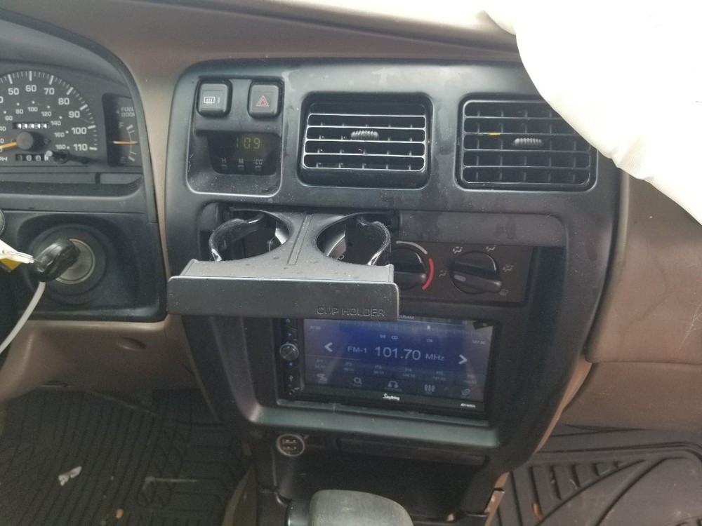 98 1998 TOYOTA 4RUNNER SR5 DASH MOUNTED CLOCK
