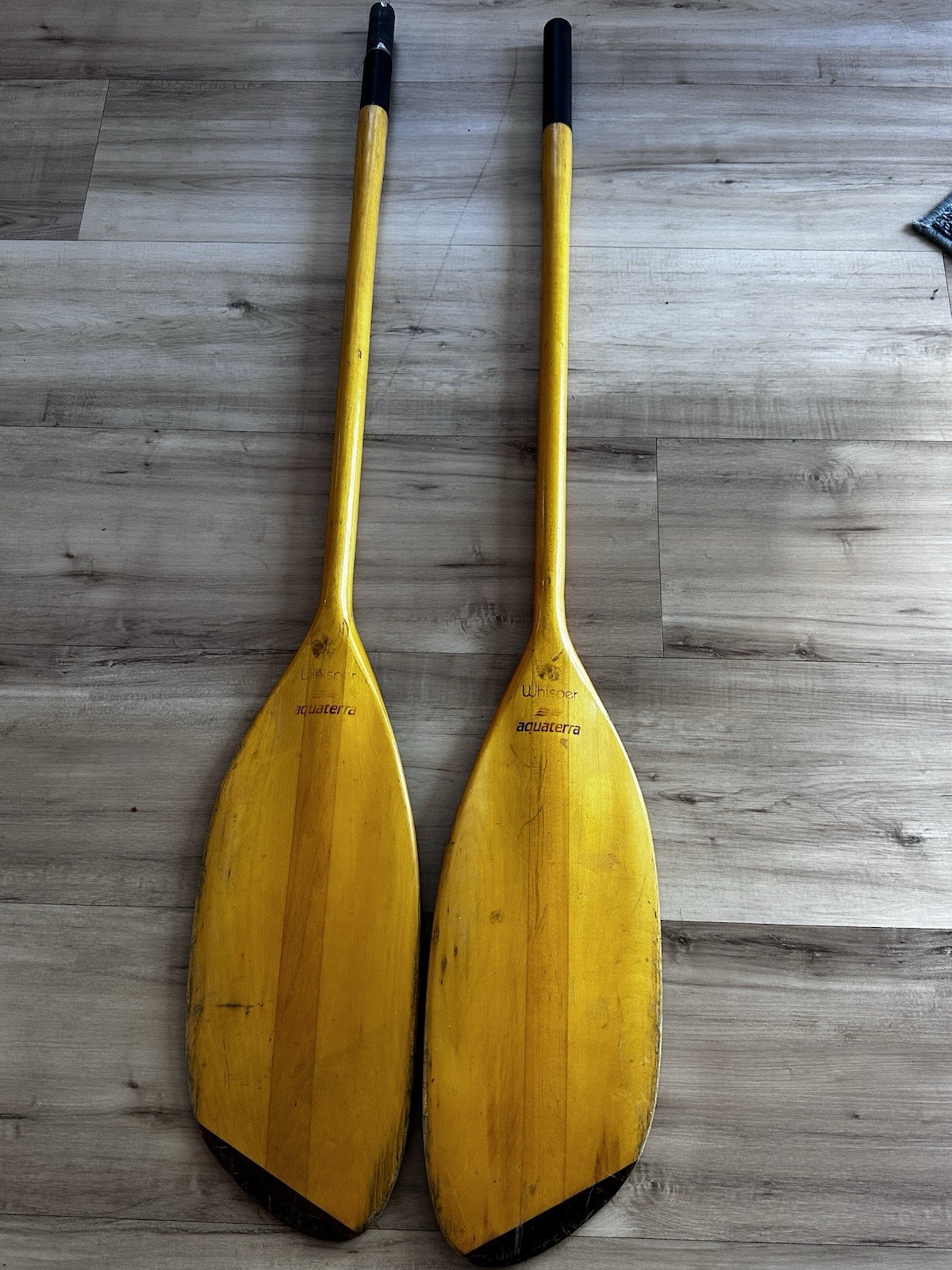 Aquaterra Whisper Kayak Paddle. 93" Wood Laminate Construction. Vintage