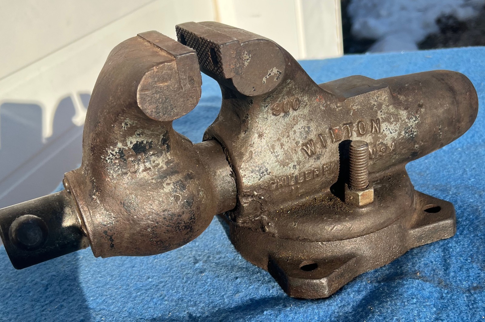 Wilton 3" bullet vise for parts look at pictures