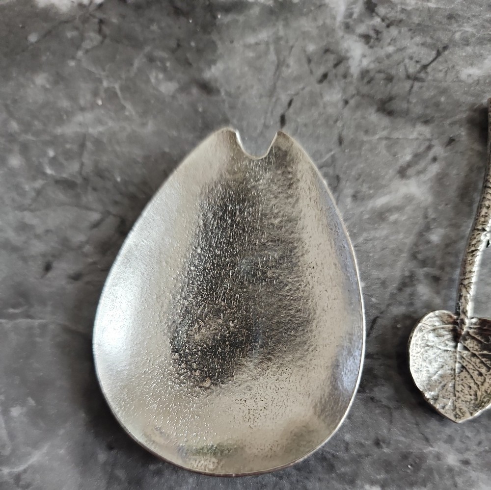 Unique Leaf Design Open Salt Cellar with Leaf Serving Spoon Silver color (EB2)