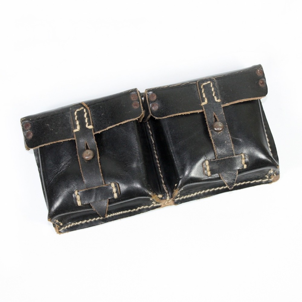 Original WW2 German G43 Pouch bla 1944 dated