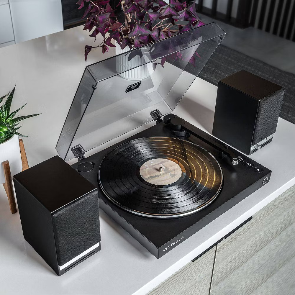 Victrola Automatic Turntable